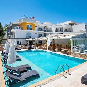 فندق Twins, Çeşme